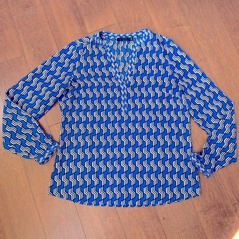 EUC The Limited Blouse, Size Medium